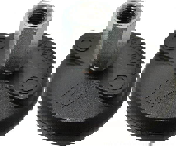 Tapped Pivotal Leveling Mount: 5/8-11 Thread